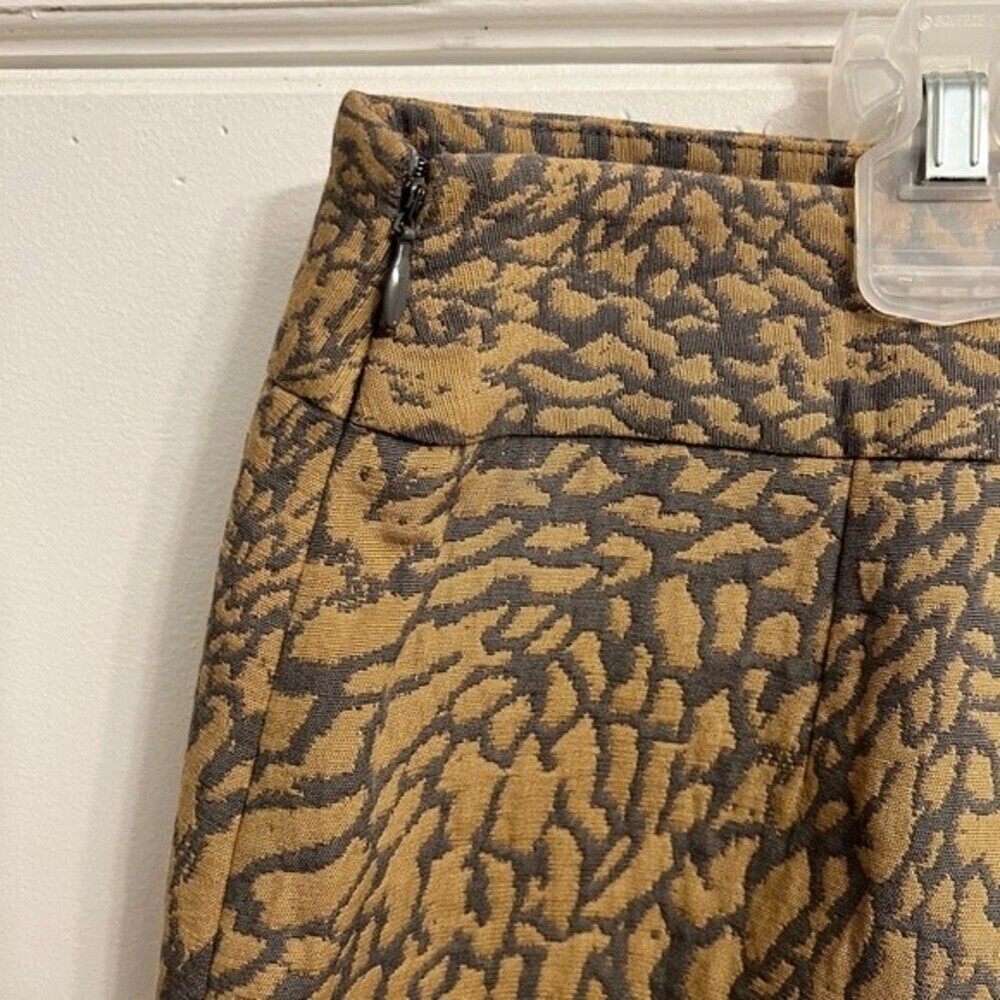 Loft Animal Print mini skirt - Picture 3 of 4